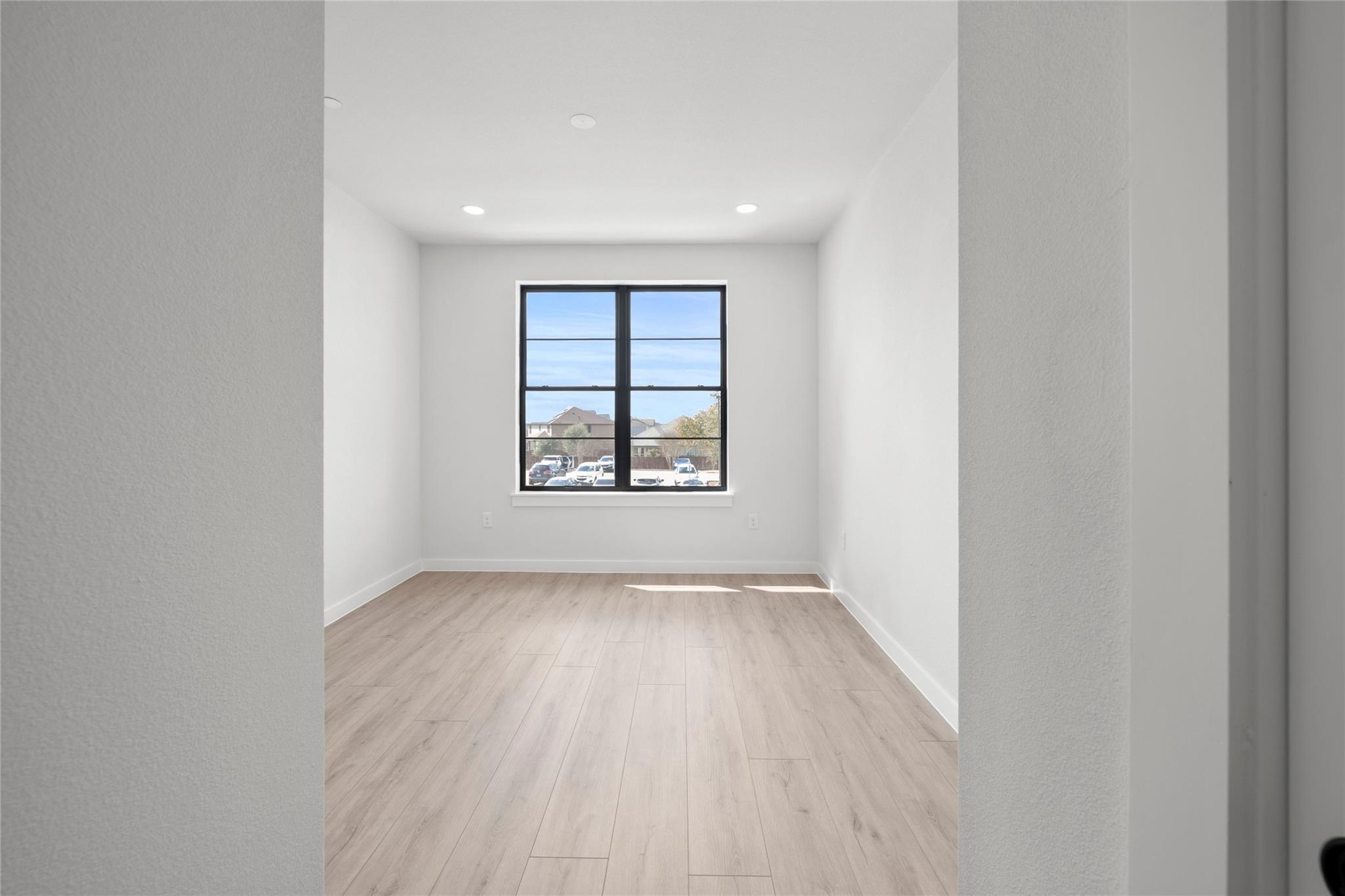 634 Central PKWY # 1205