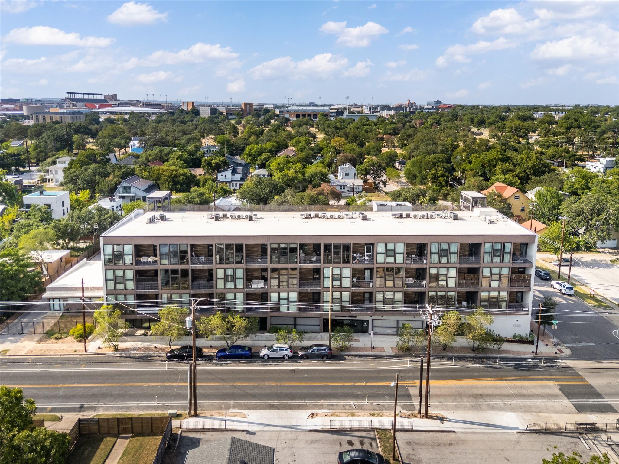 1322 E 12th ST # 202