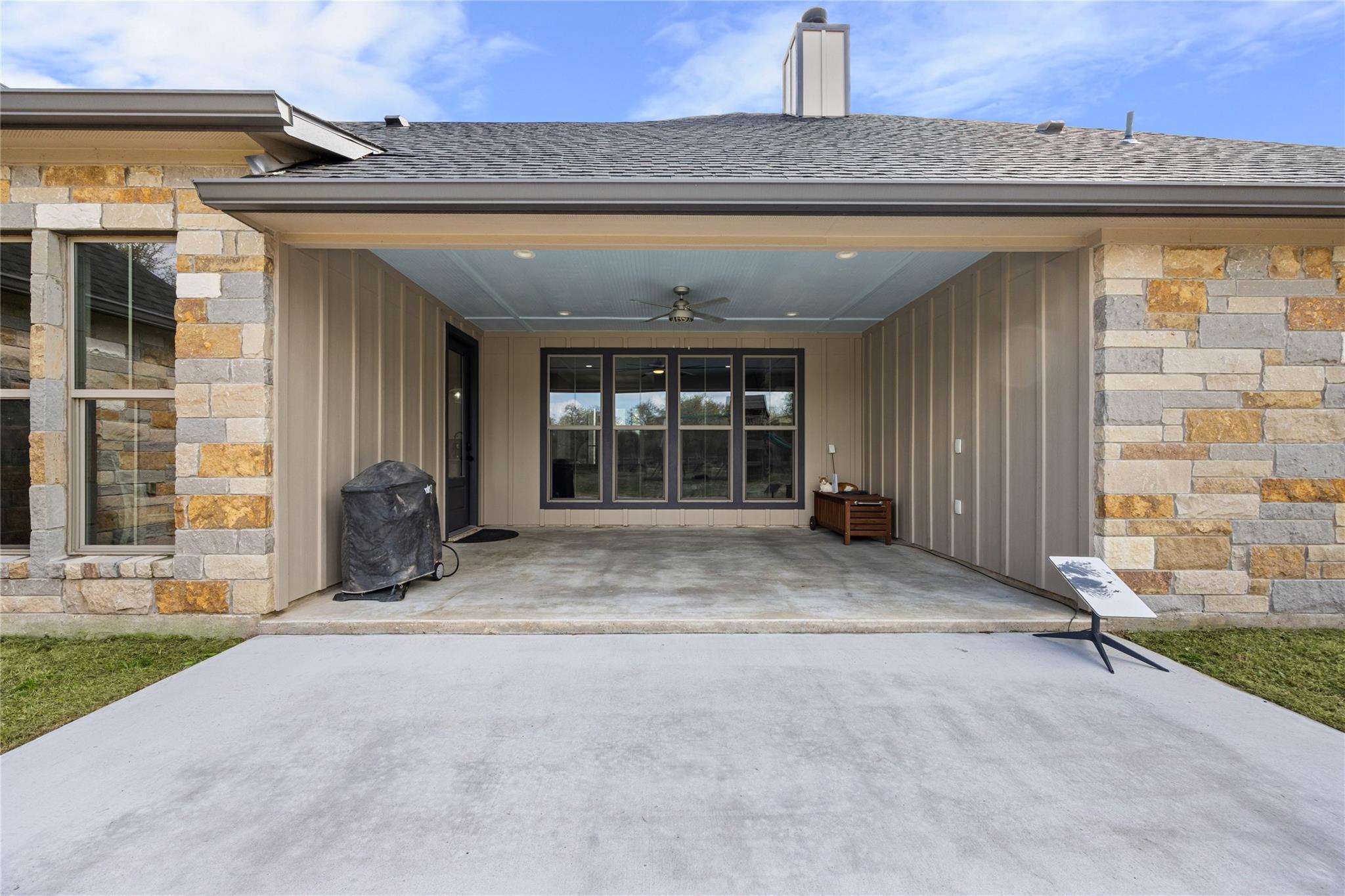 1602 County Road 250