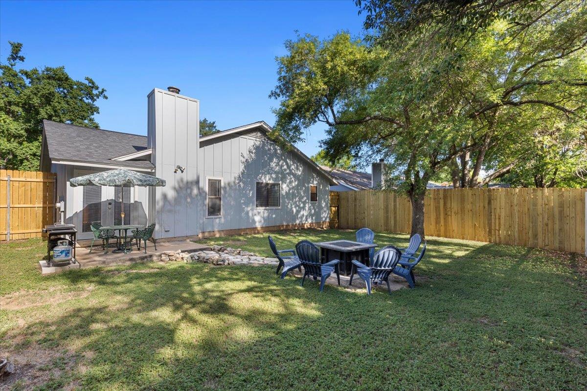 9820 Briar Ridge DR
