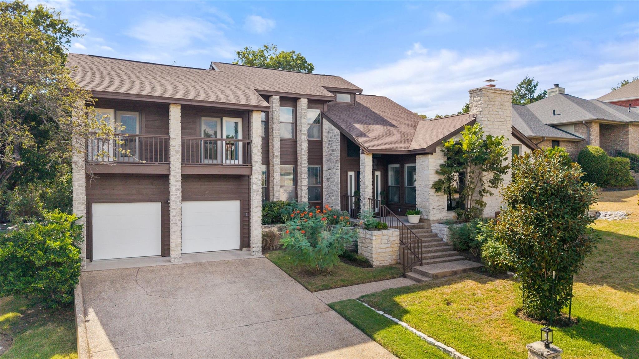 5601 Barker Ridge DR