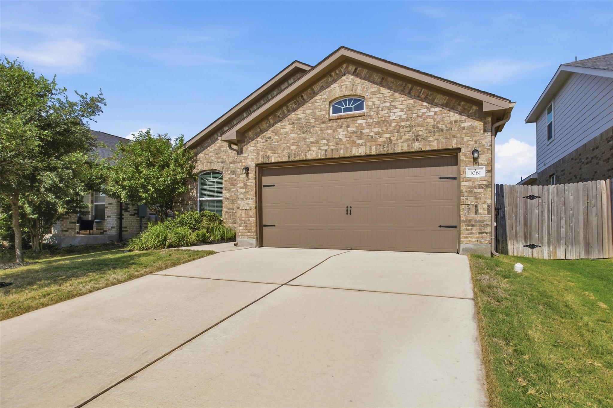 1061 Blue Oak BLVD