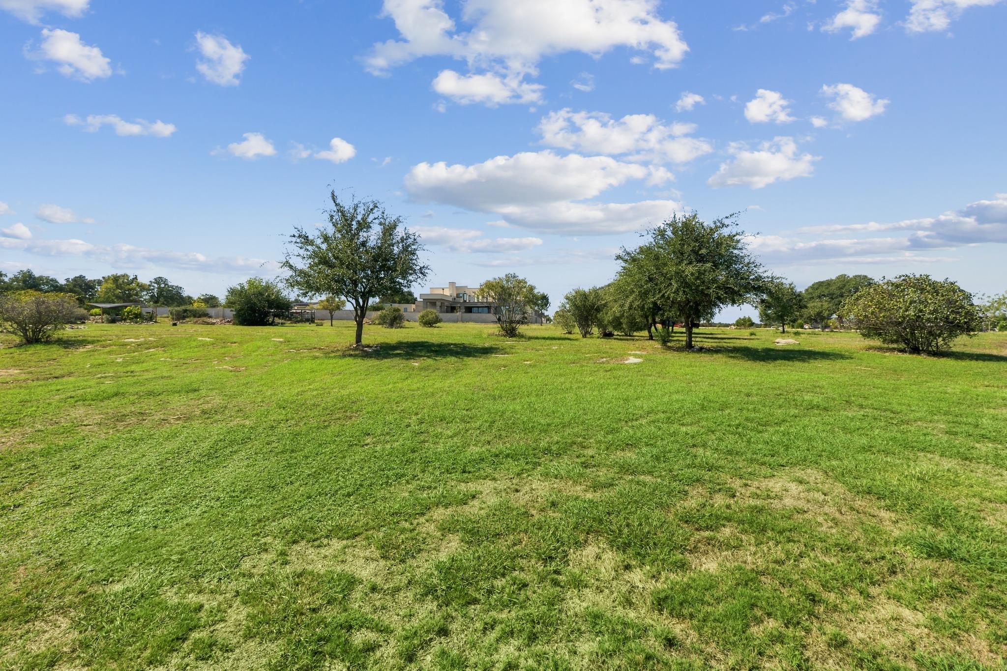 1209 Eagle Point DR