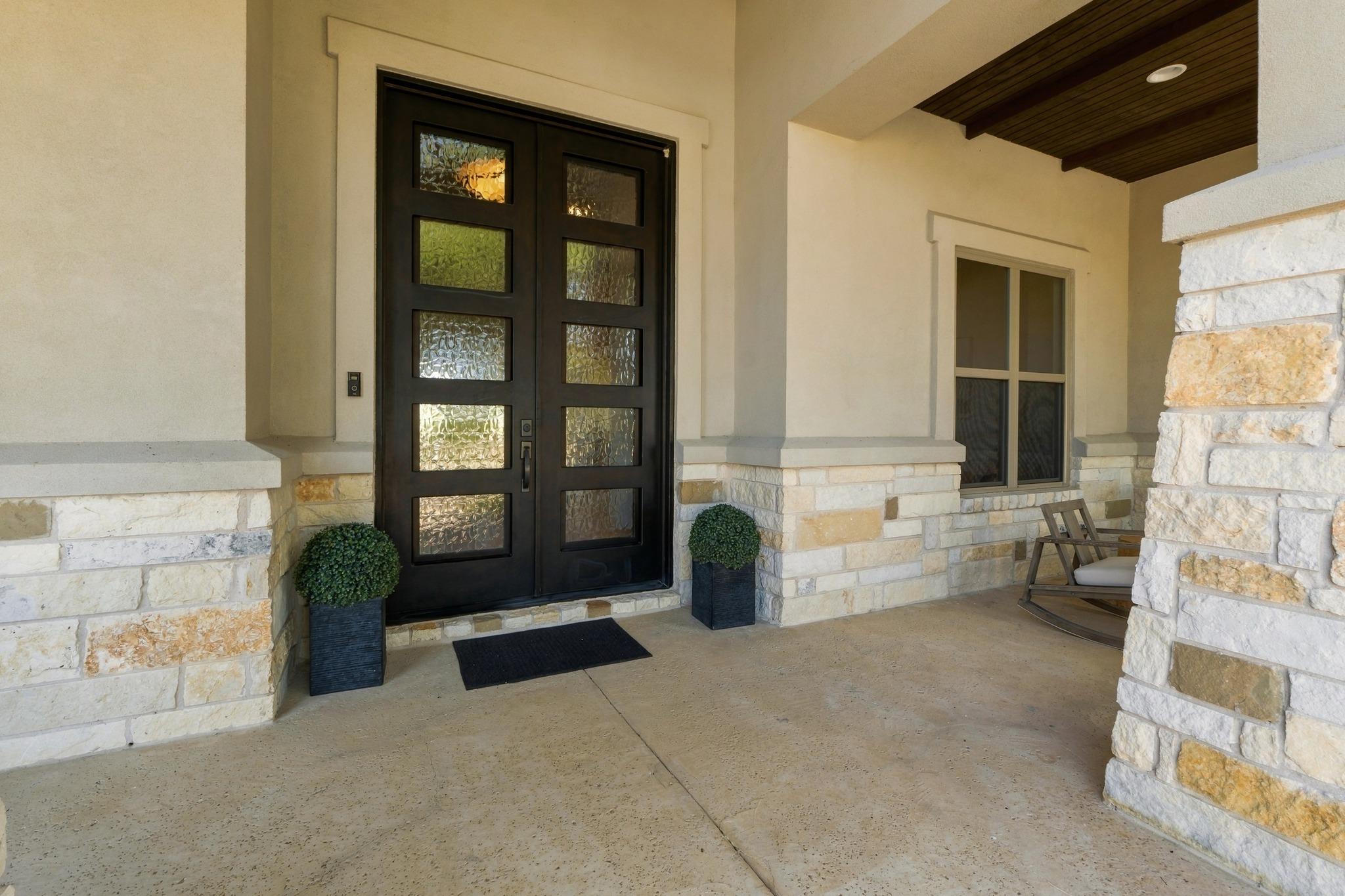 1209 Eagle Point DR