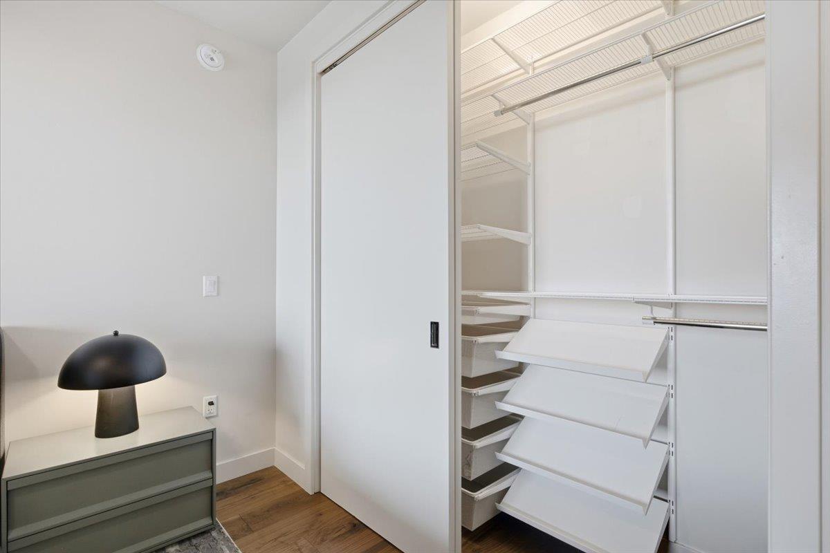 44 East Ave # 1811