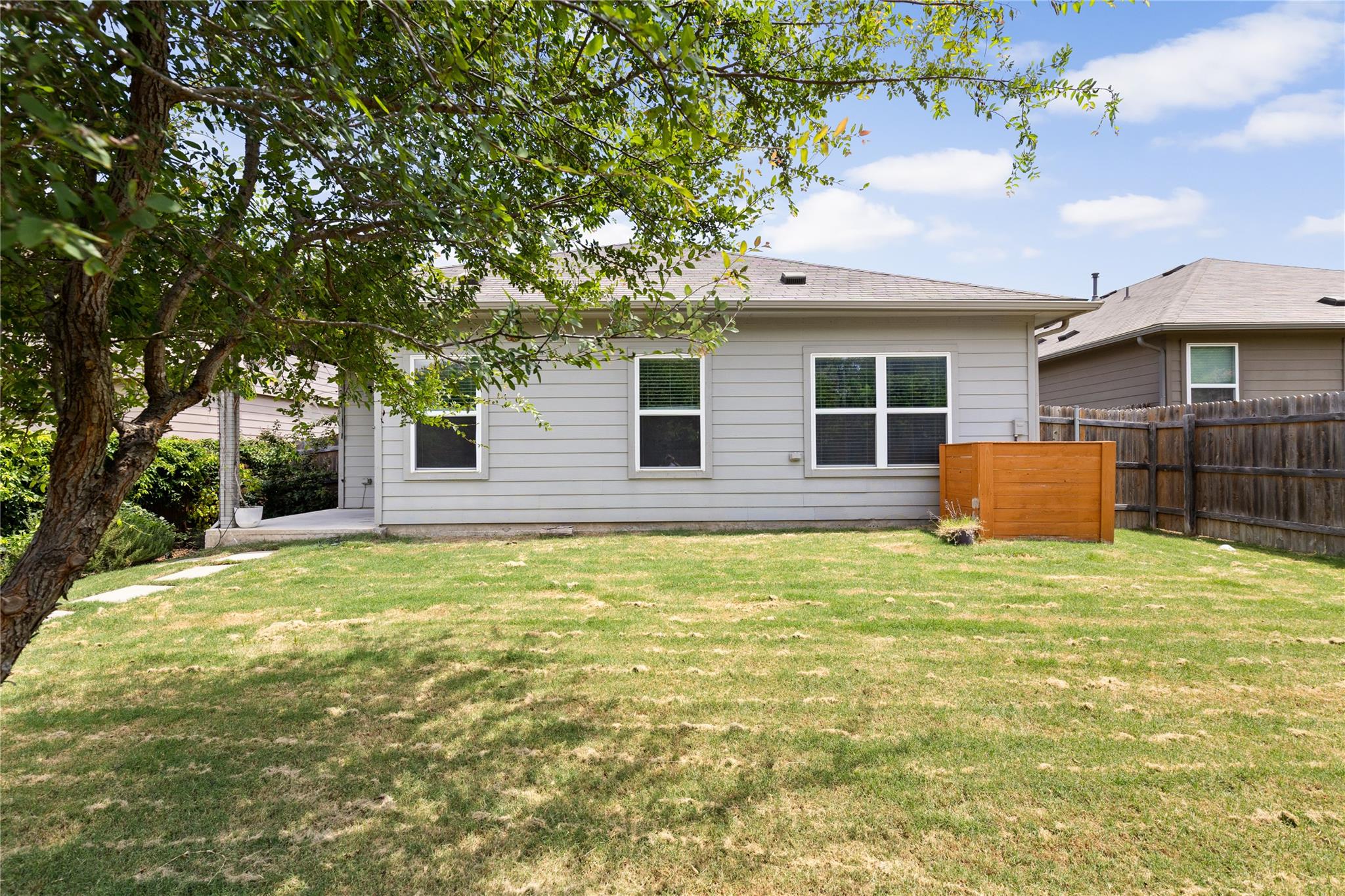 6601 Ranchito DR
