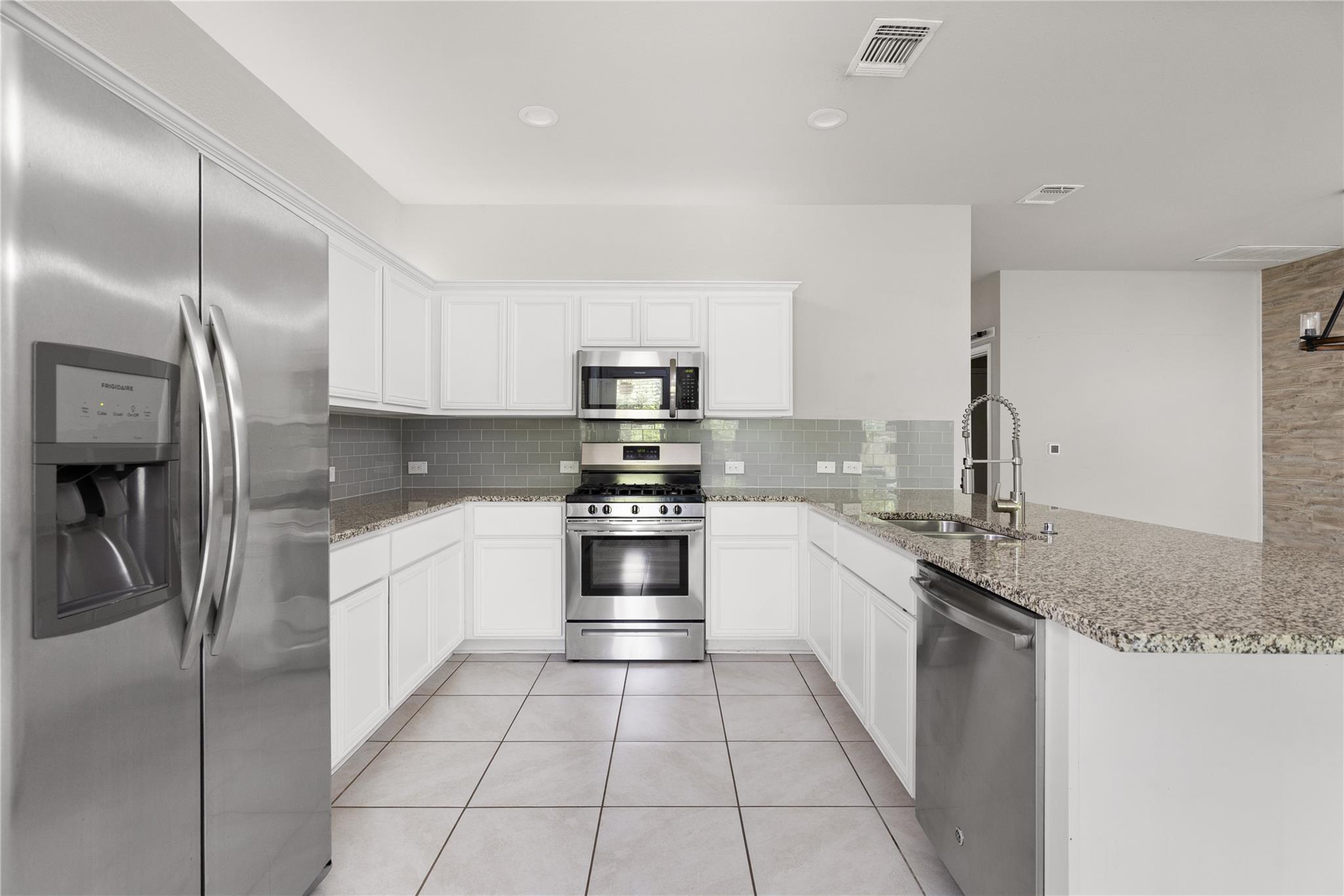 6601 Ranchito DR