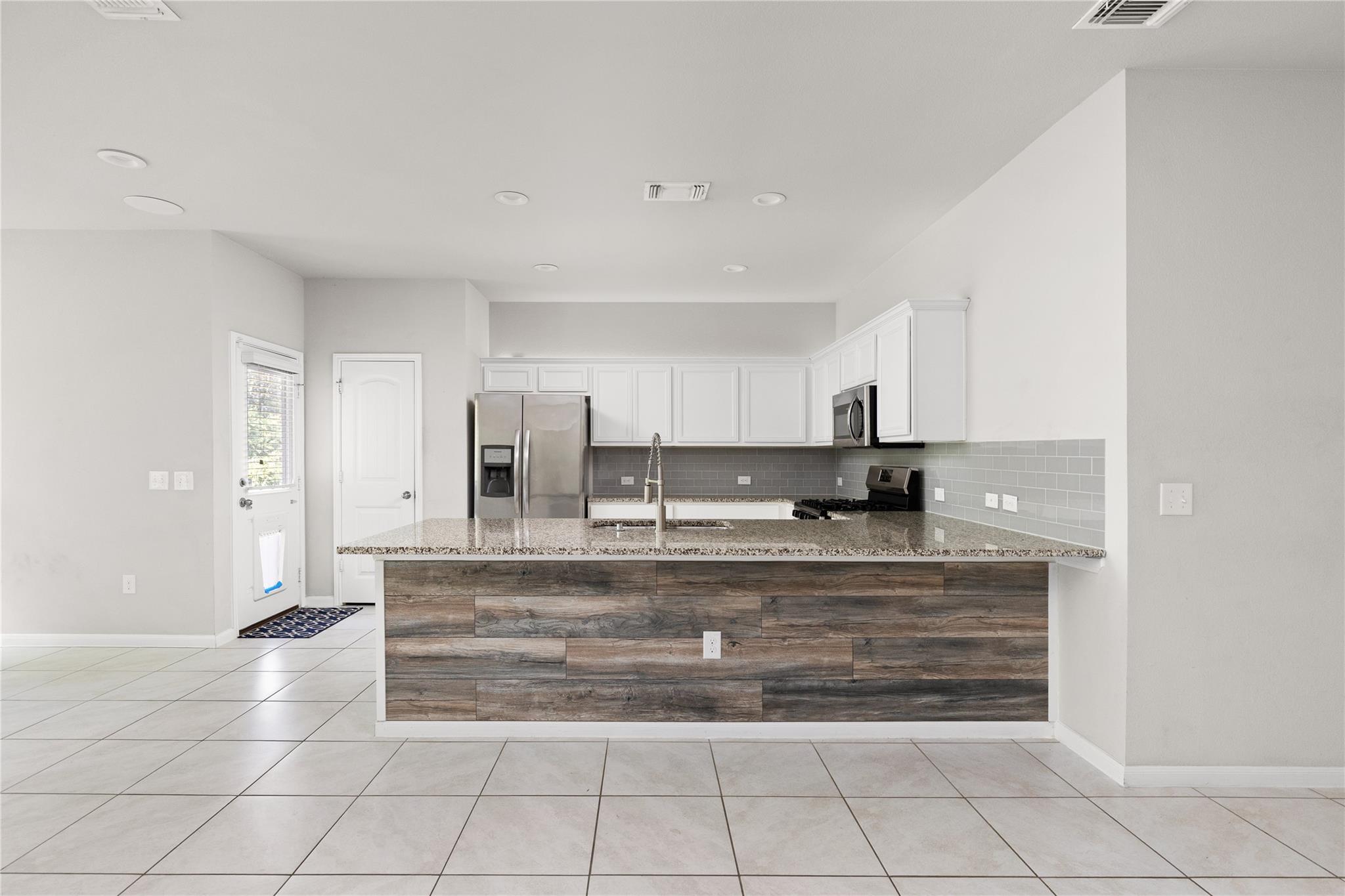6601 Ranchito DR