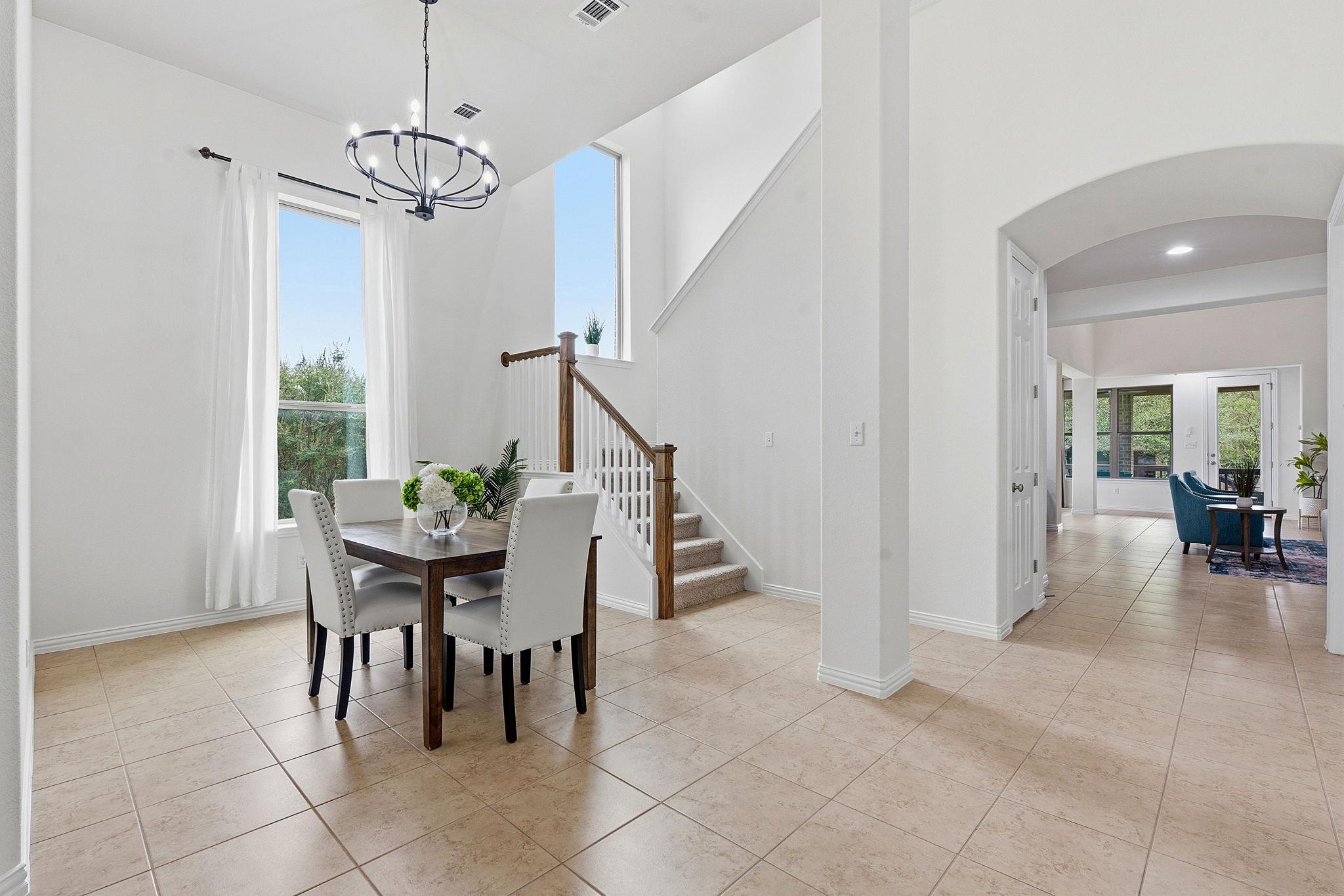 13728 Mesa Verde DR