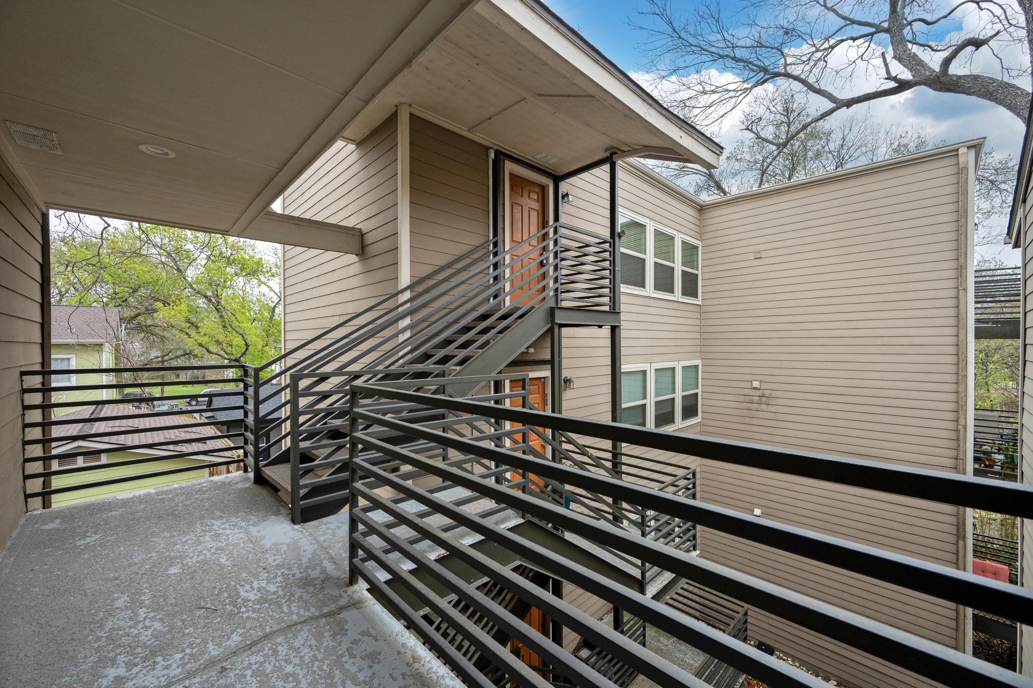 4409 Duval ST # 305