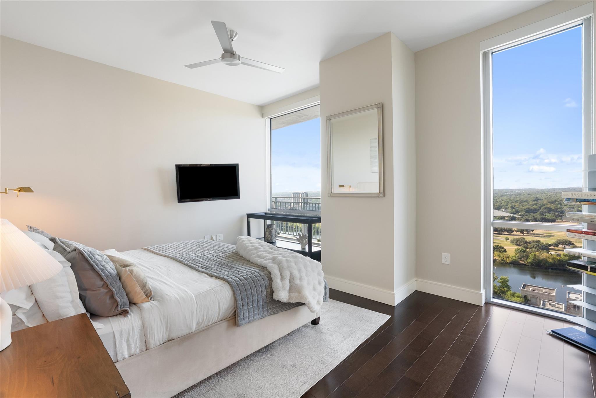 222 West Ave # 1901