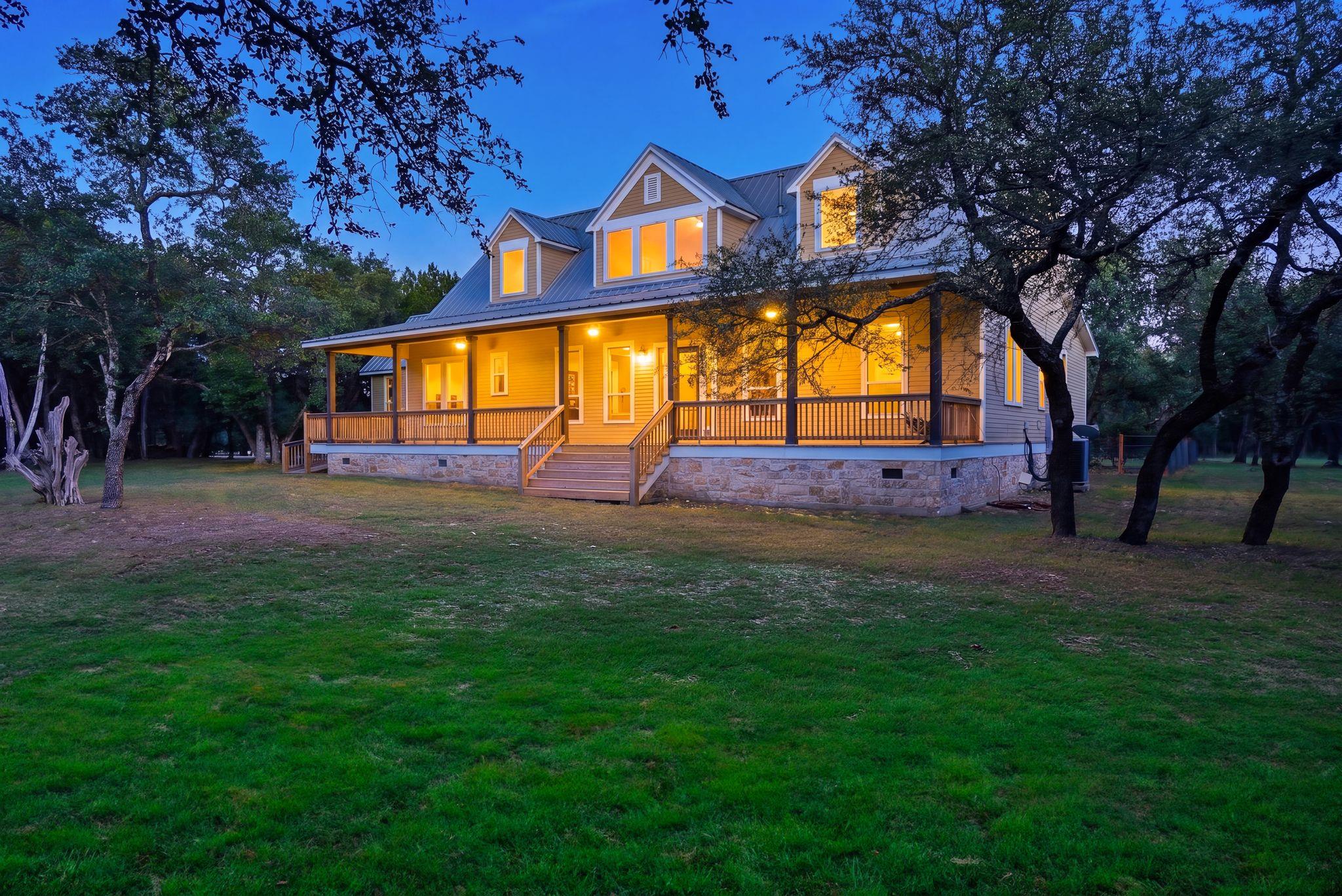 130 Canyon Oaks DR