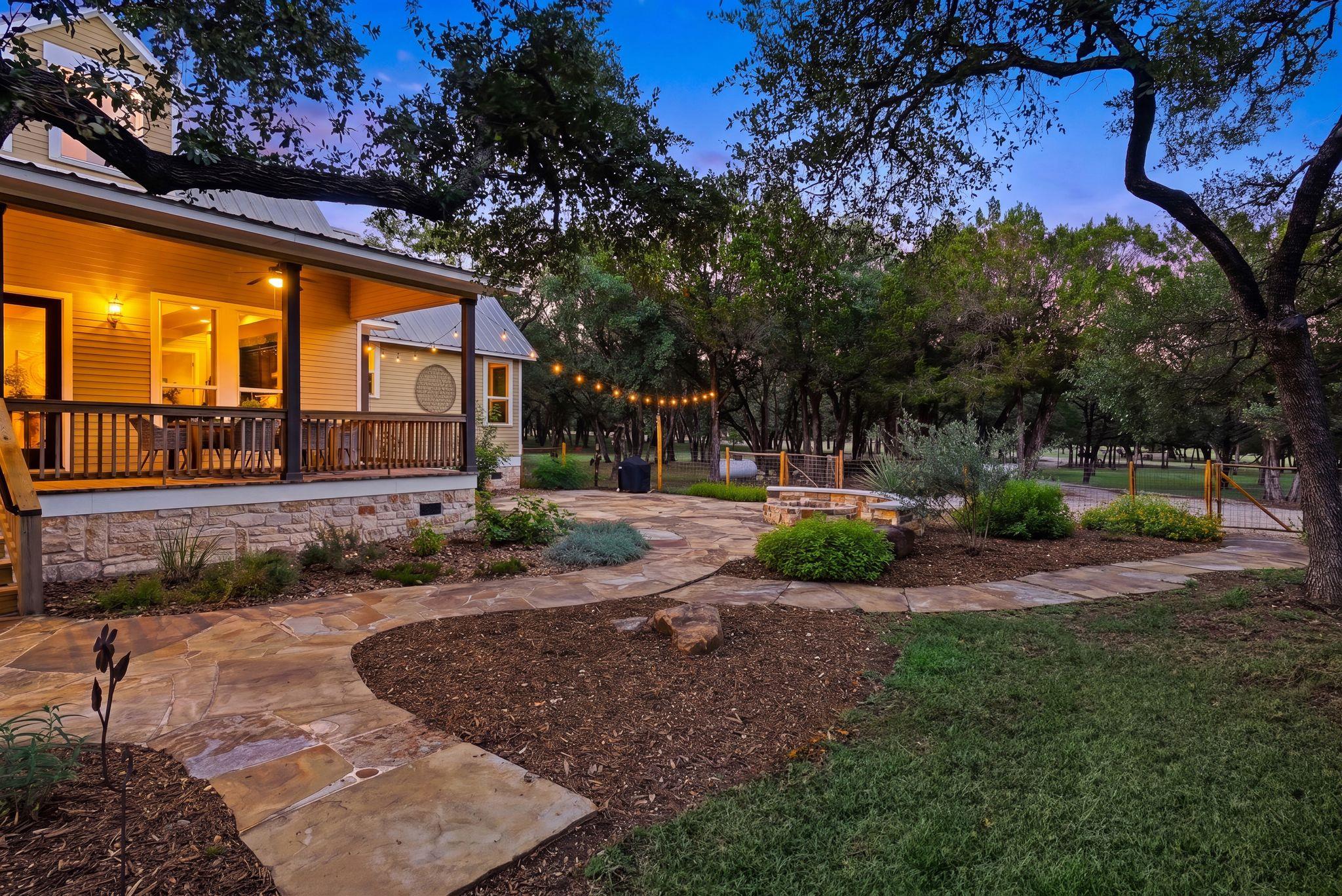 130 Canyon Oaks DR