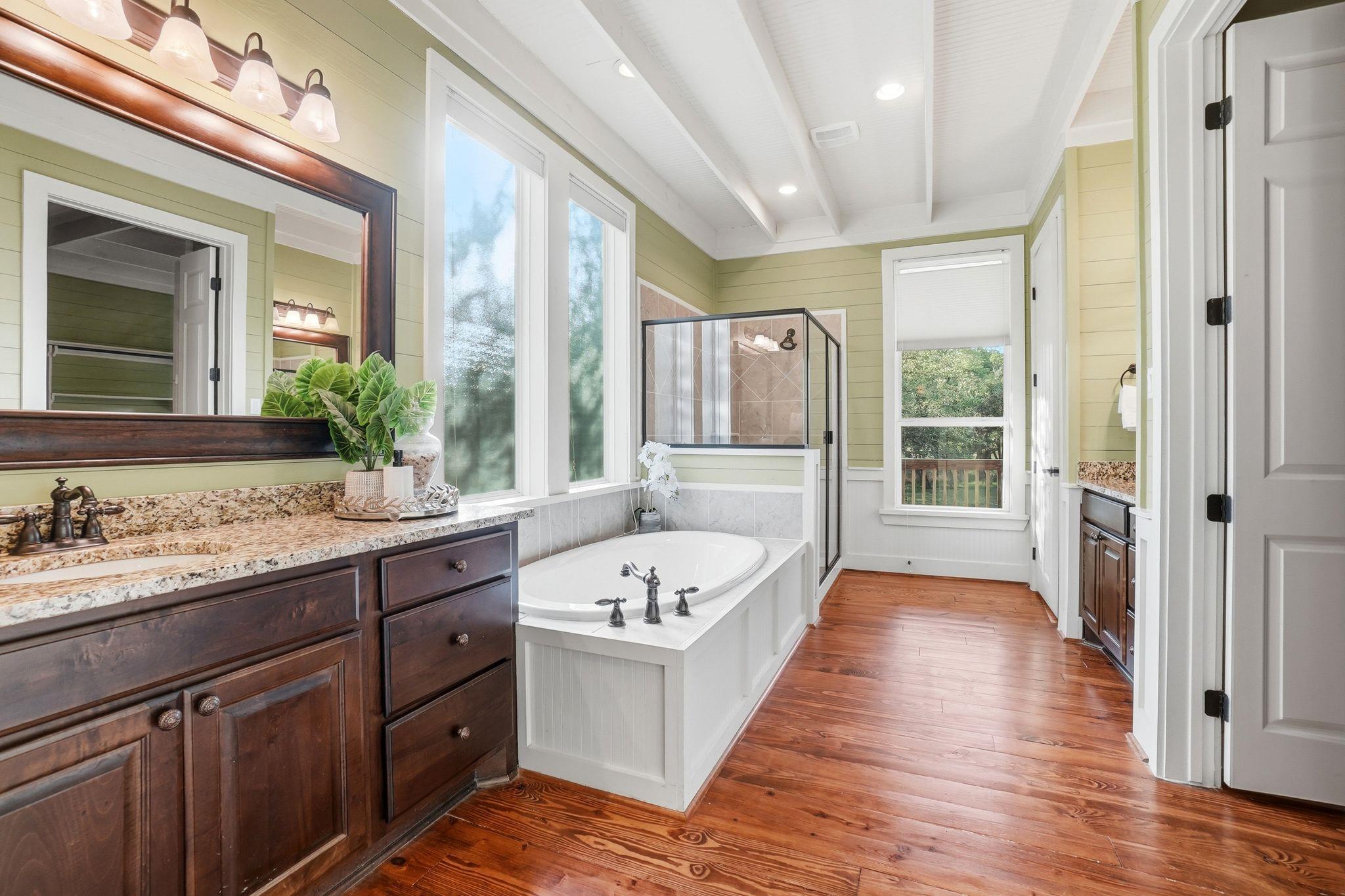 130 Canyon Oaks DR