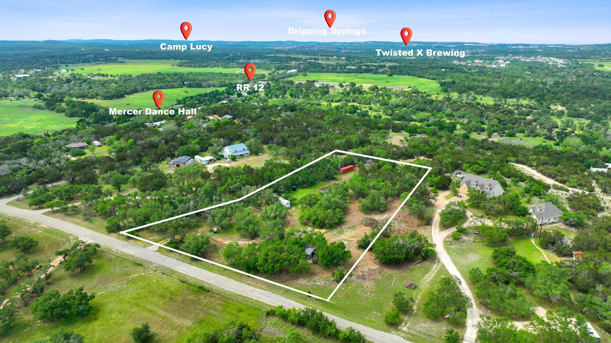 385 Country LN