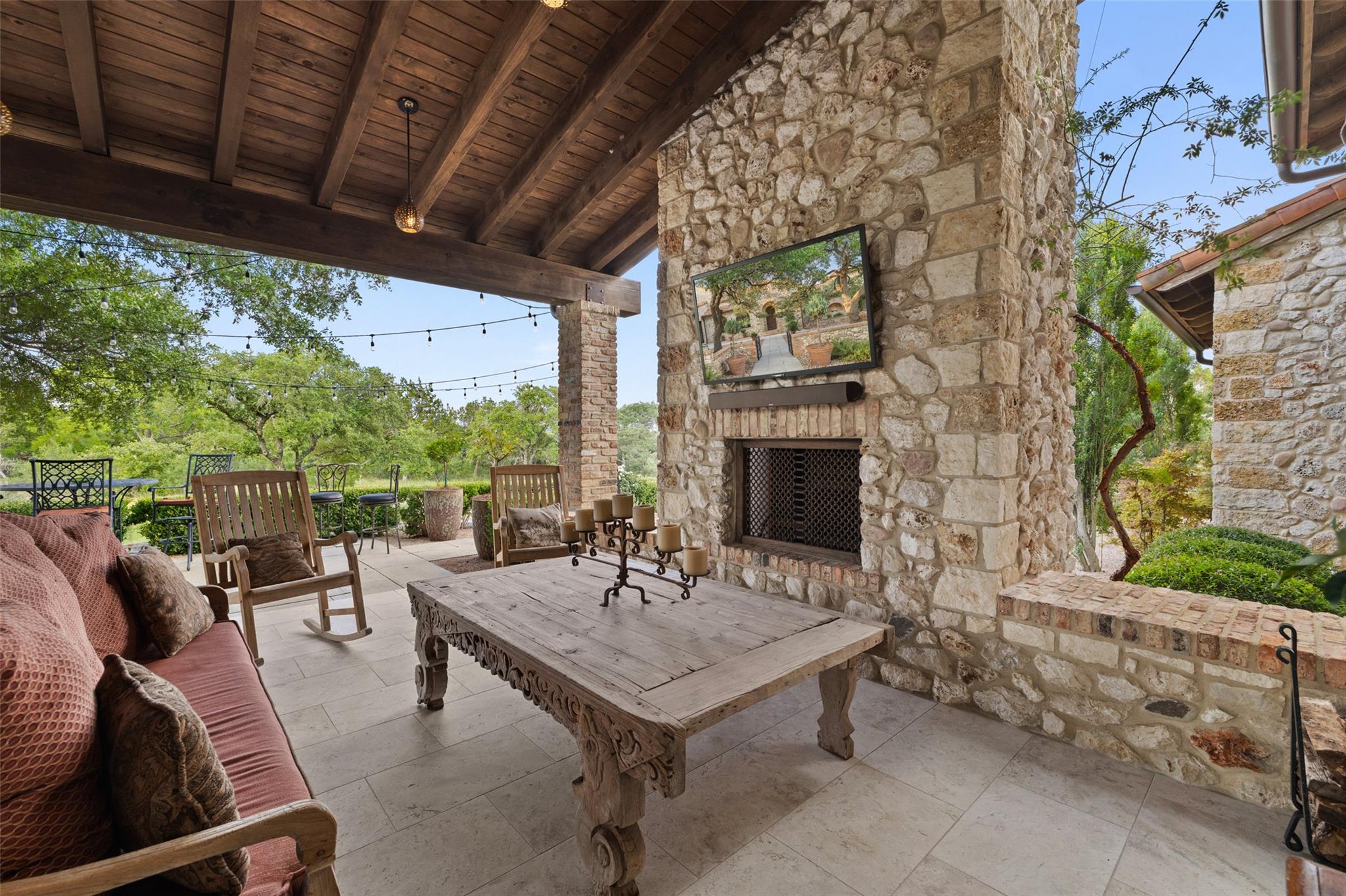 418 Cattle Trail DR