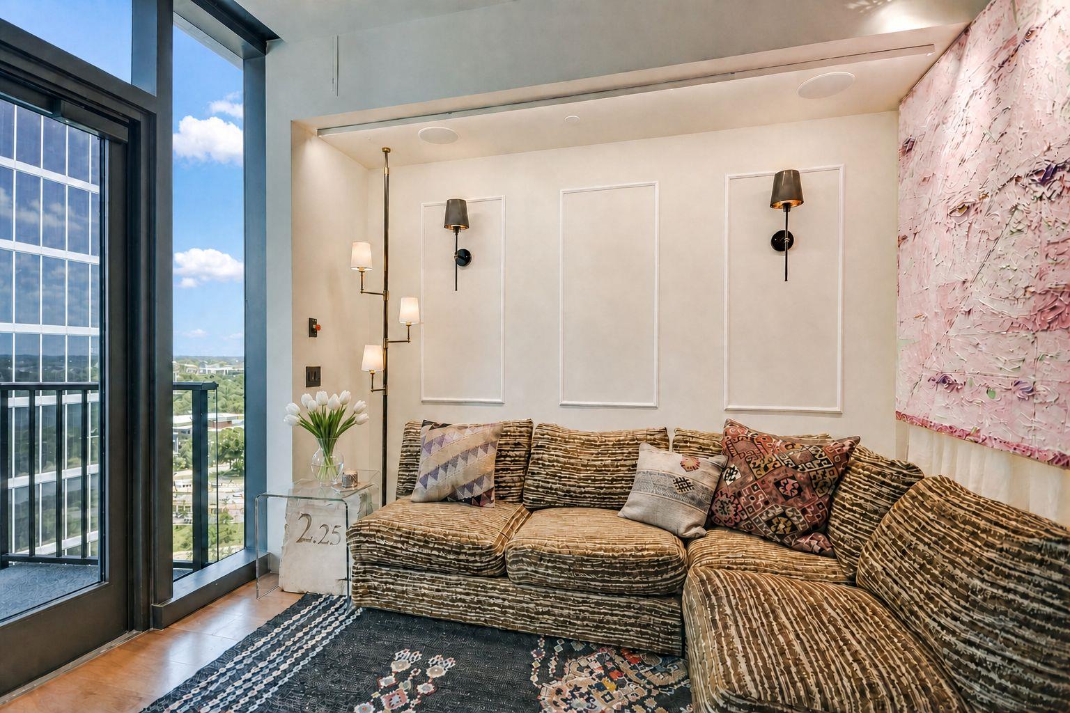 44 East Ave # 1706