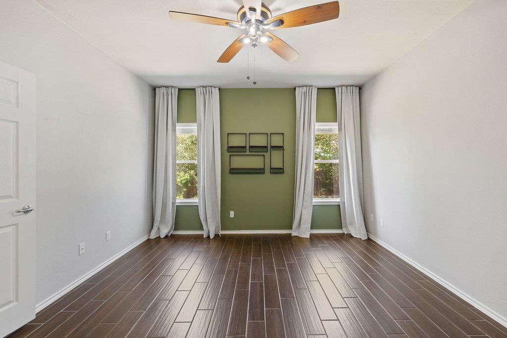 2002 Charlotte Estates DR