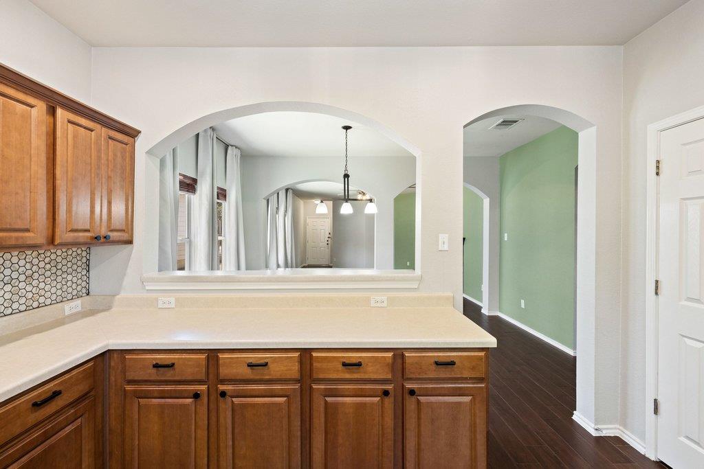 2002 Charlotte Estates DR