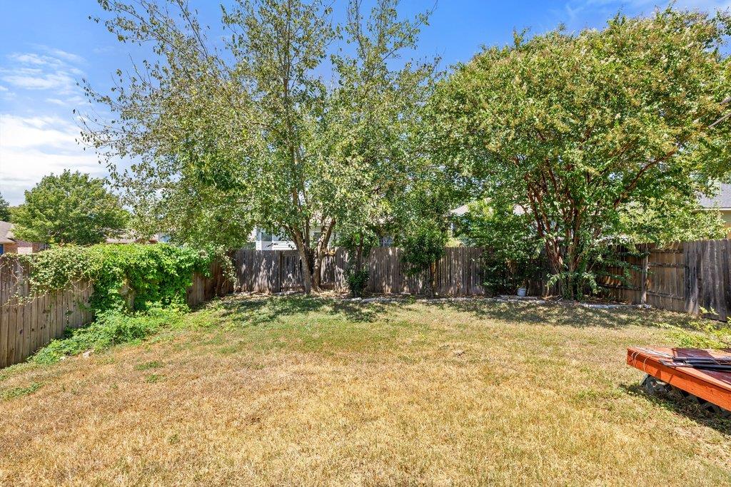 2002 Charlotte Estates DR