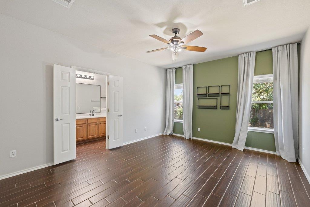 2002 Charlotte Estates DR
