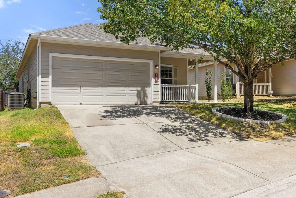 2002 Charlotte Estates DR
