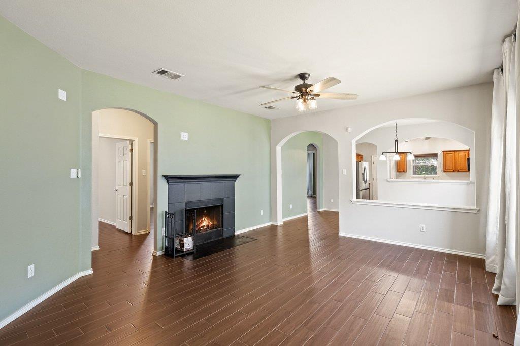 2002 Charlotte Estates DR