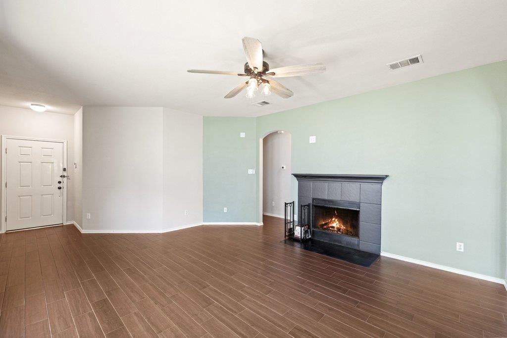 2002 Charlotte Estates DR