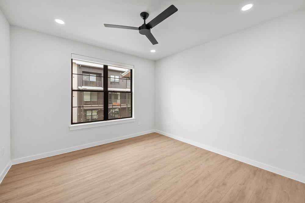630 Central PKWY Unit: 1205/1206
