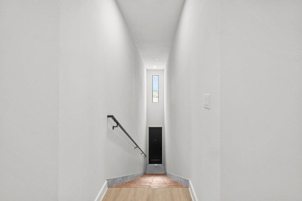 630 Central PKWY Unit: 1205/1206