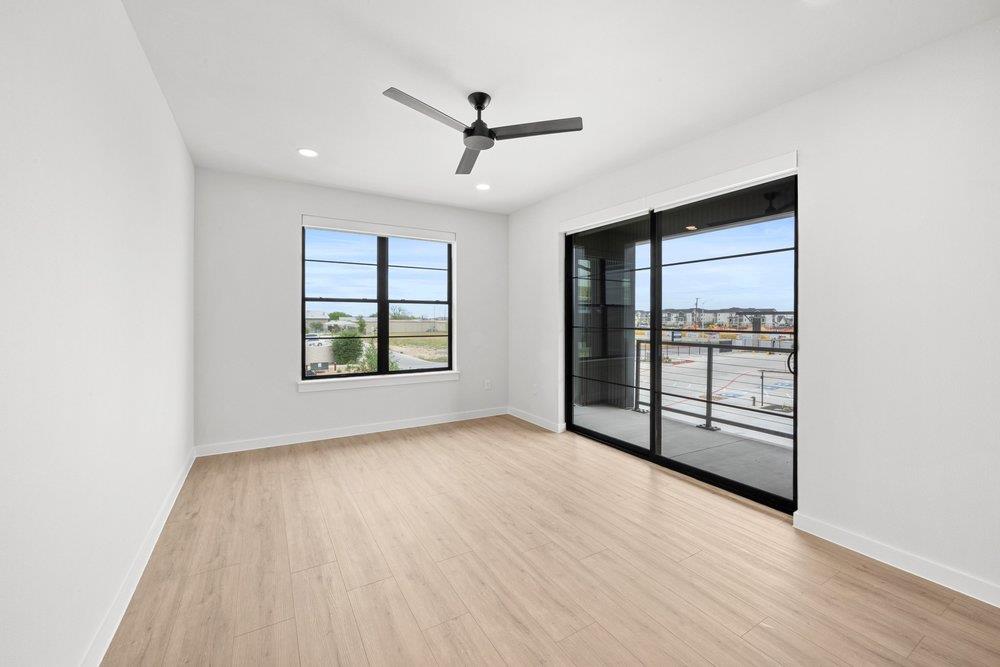 630 Central PKWY Unit: 1205/1206