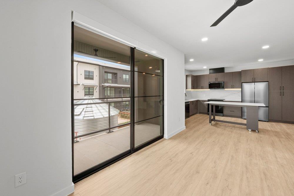 630 Central PKWY Unit: 1205/1206