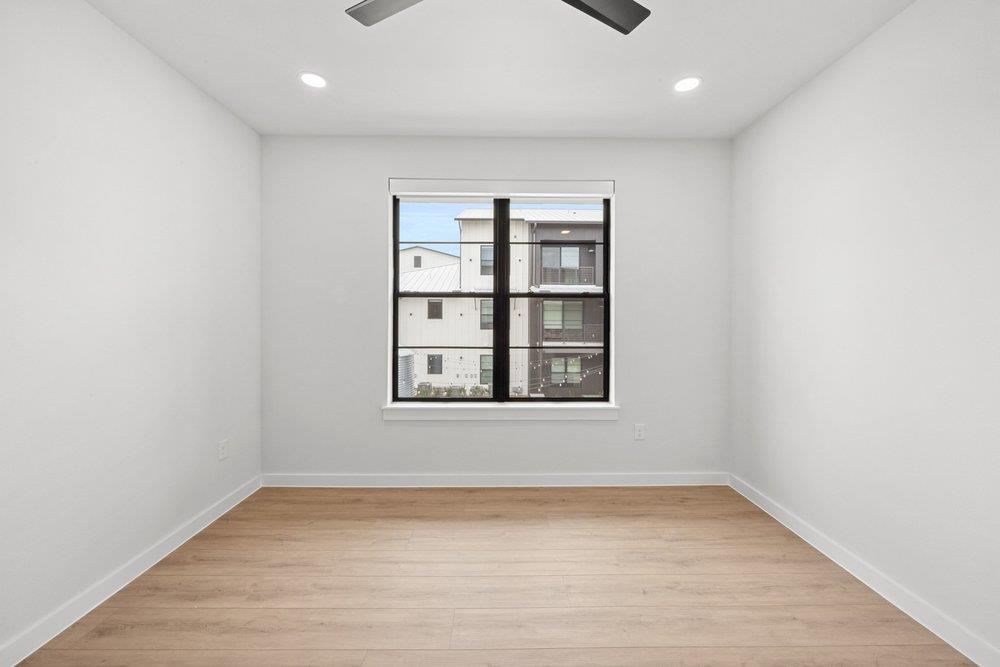 630 Central PKWY Unit: 1205/1206