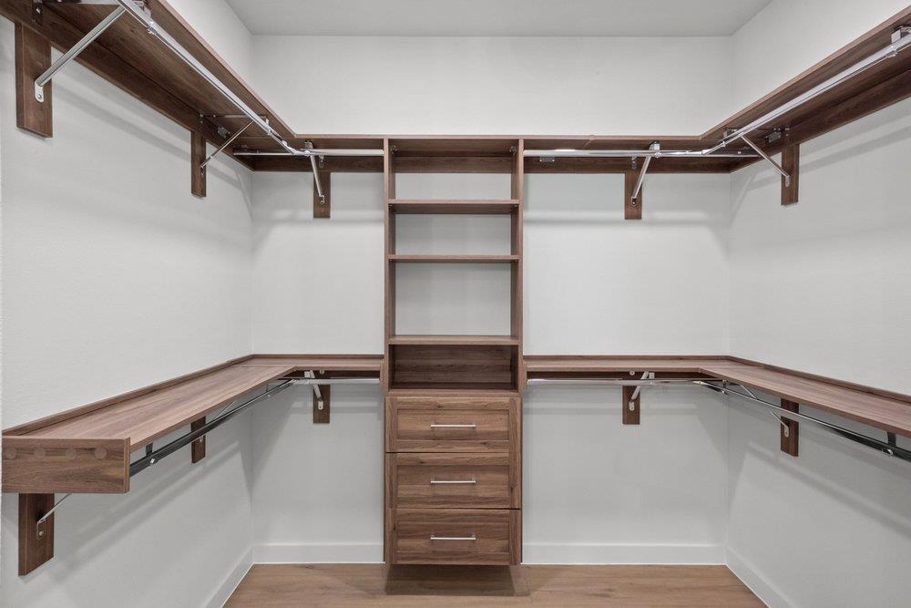 630 Central PKWY Unit: 1205/1206