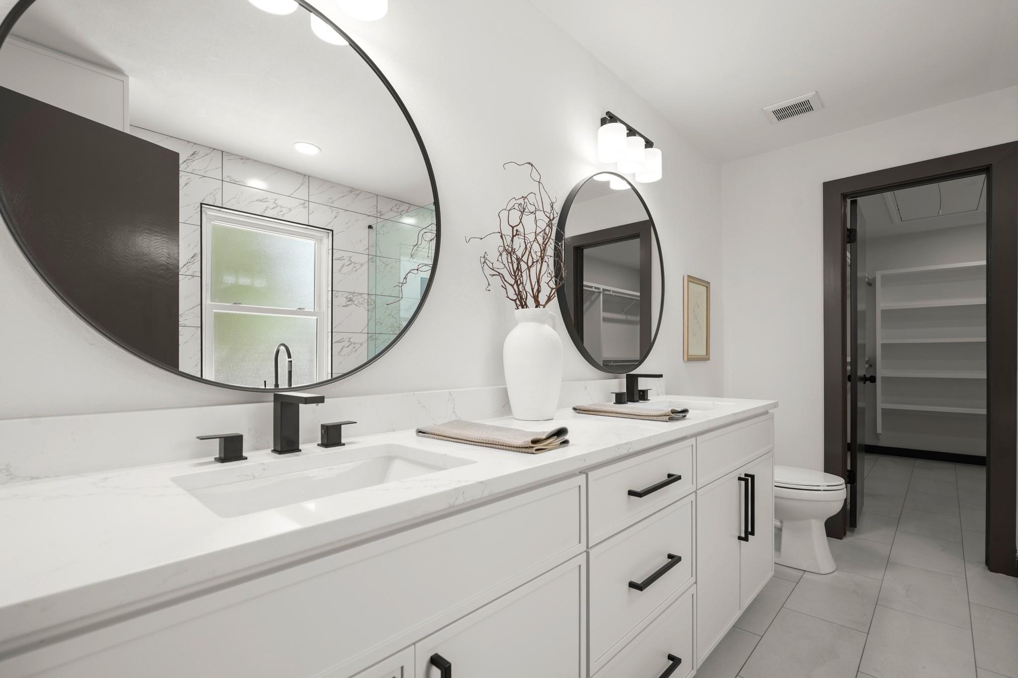 215 Dewberry CV