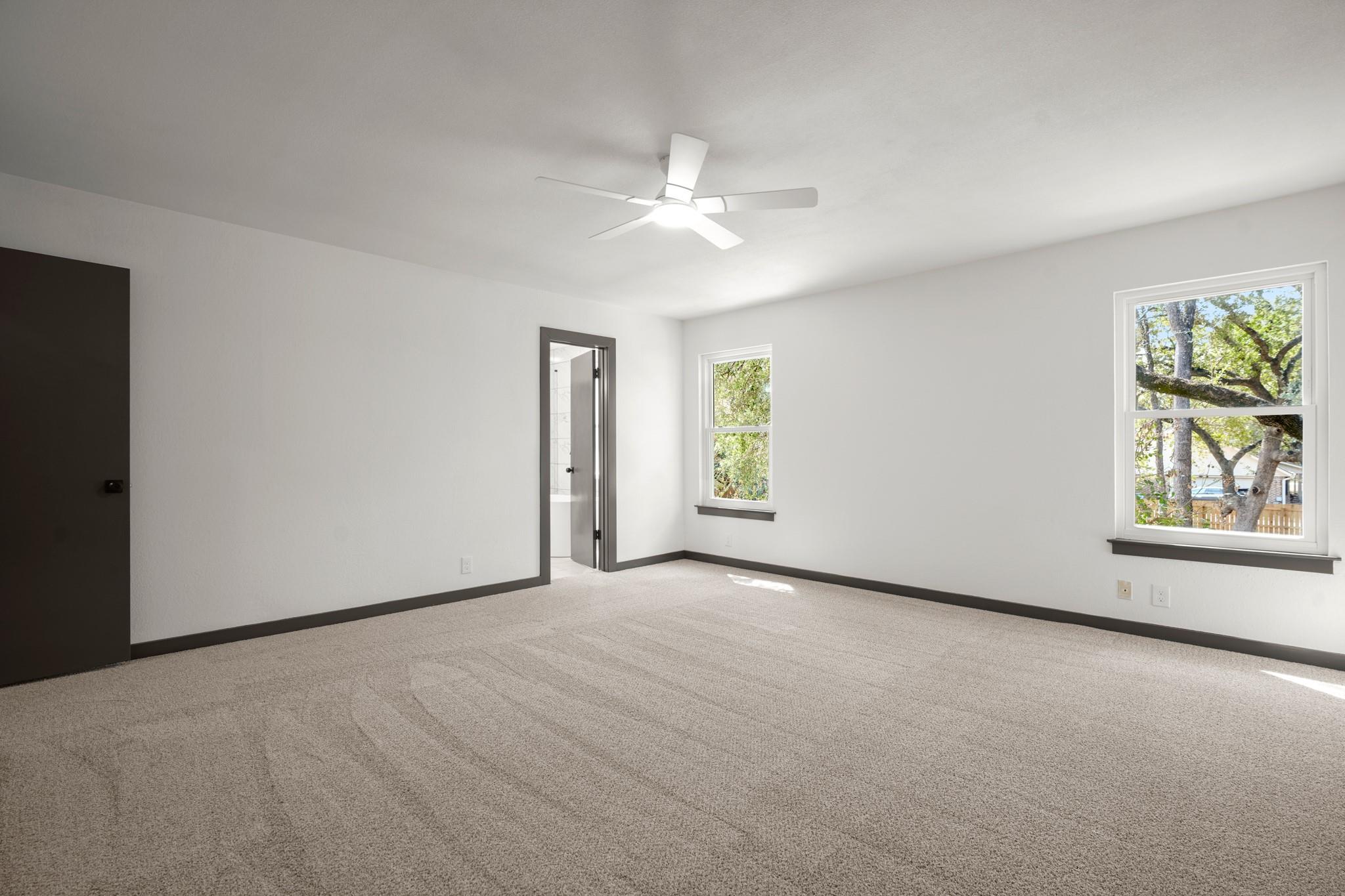 215 Dewberry CV