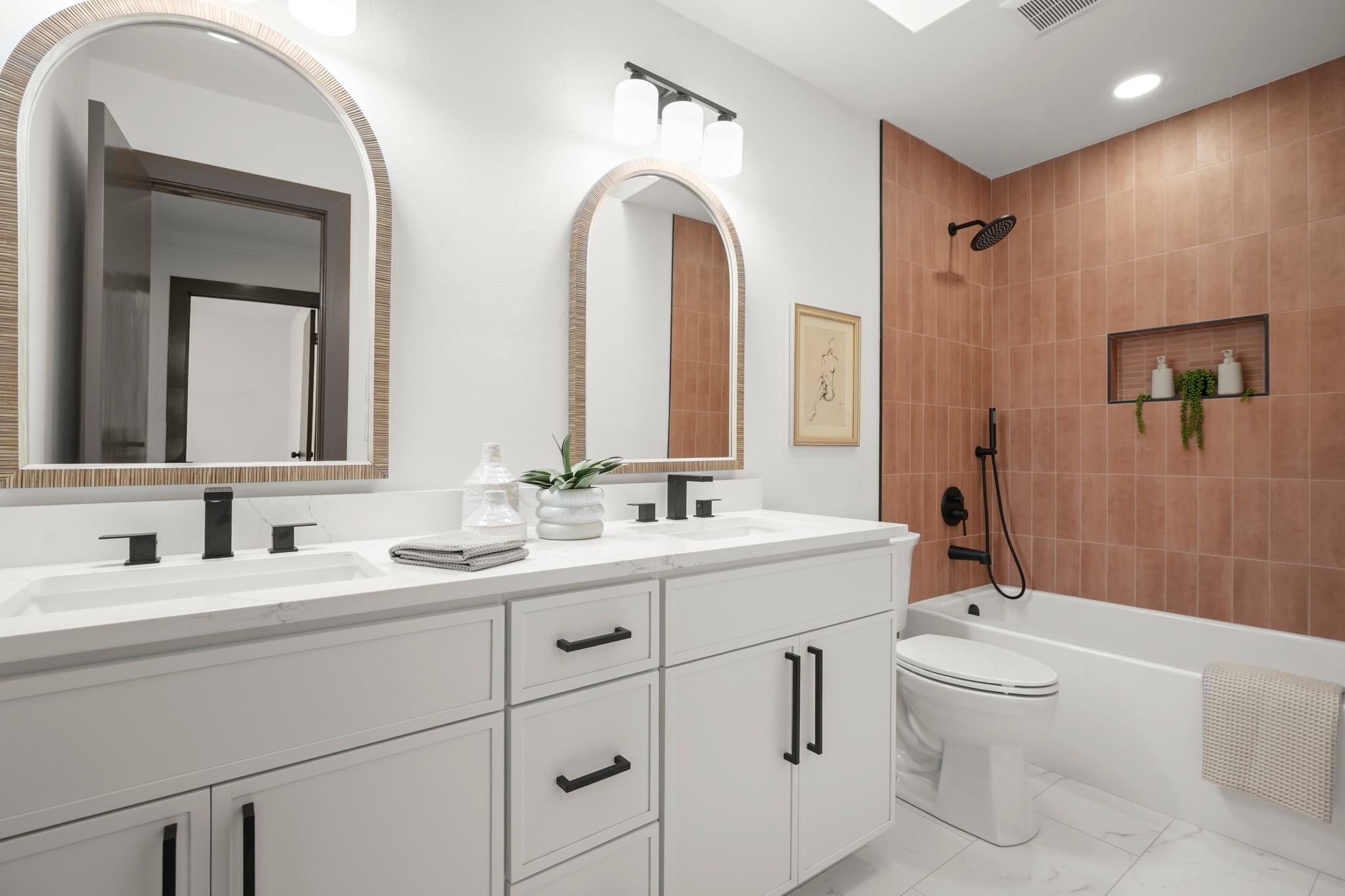 215 Dewberry CV