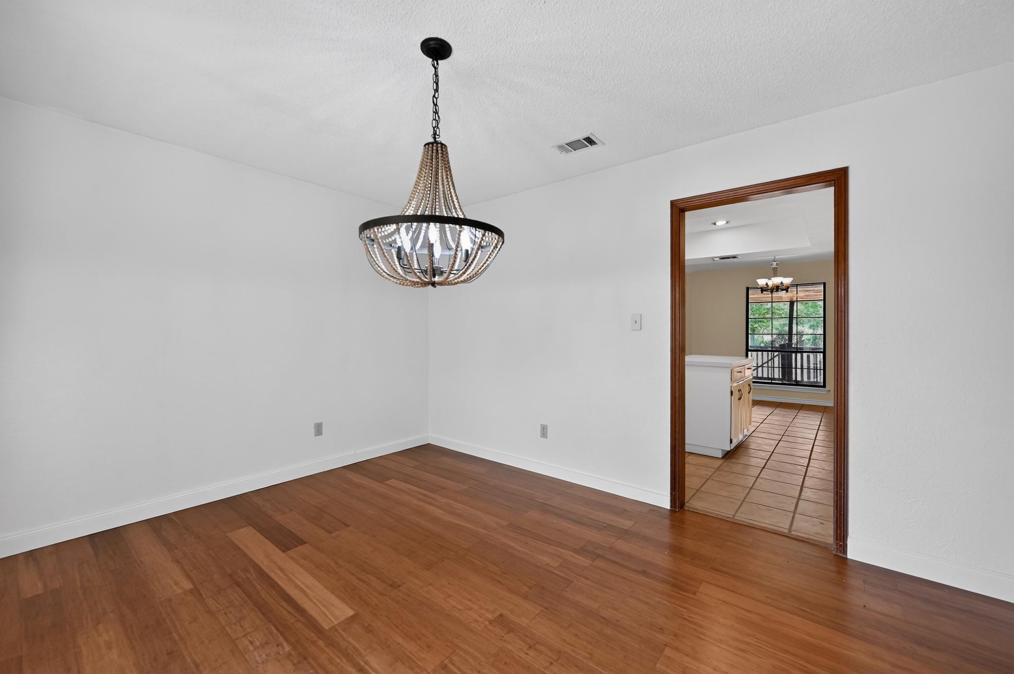 29 Country Oaks DR