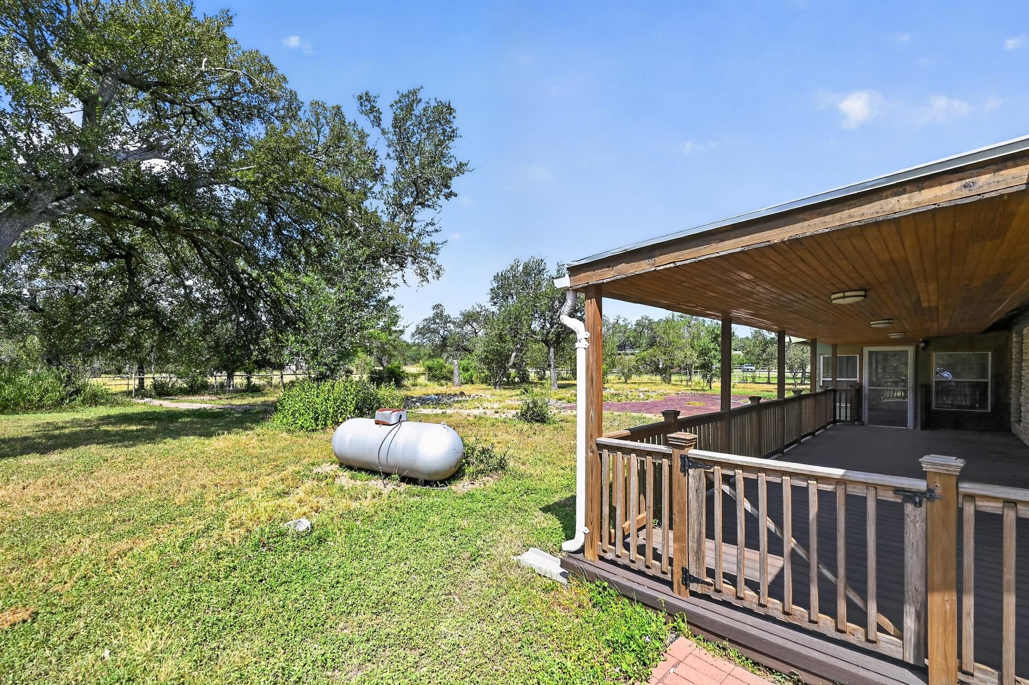 29 Country Oaks DR