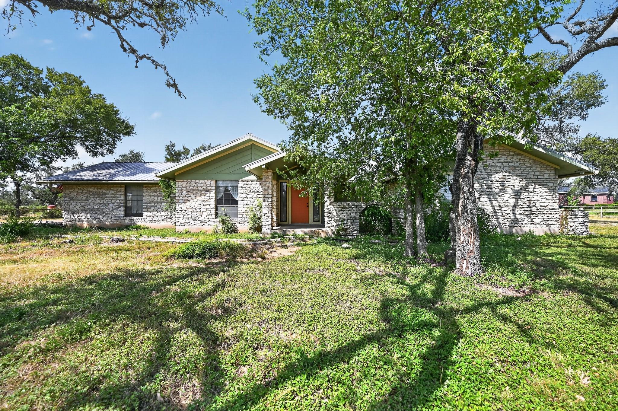 29 Country Oaks DR