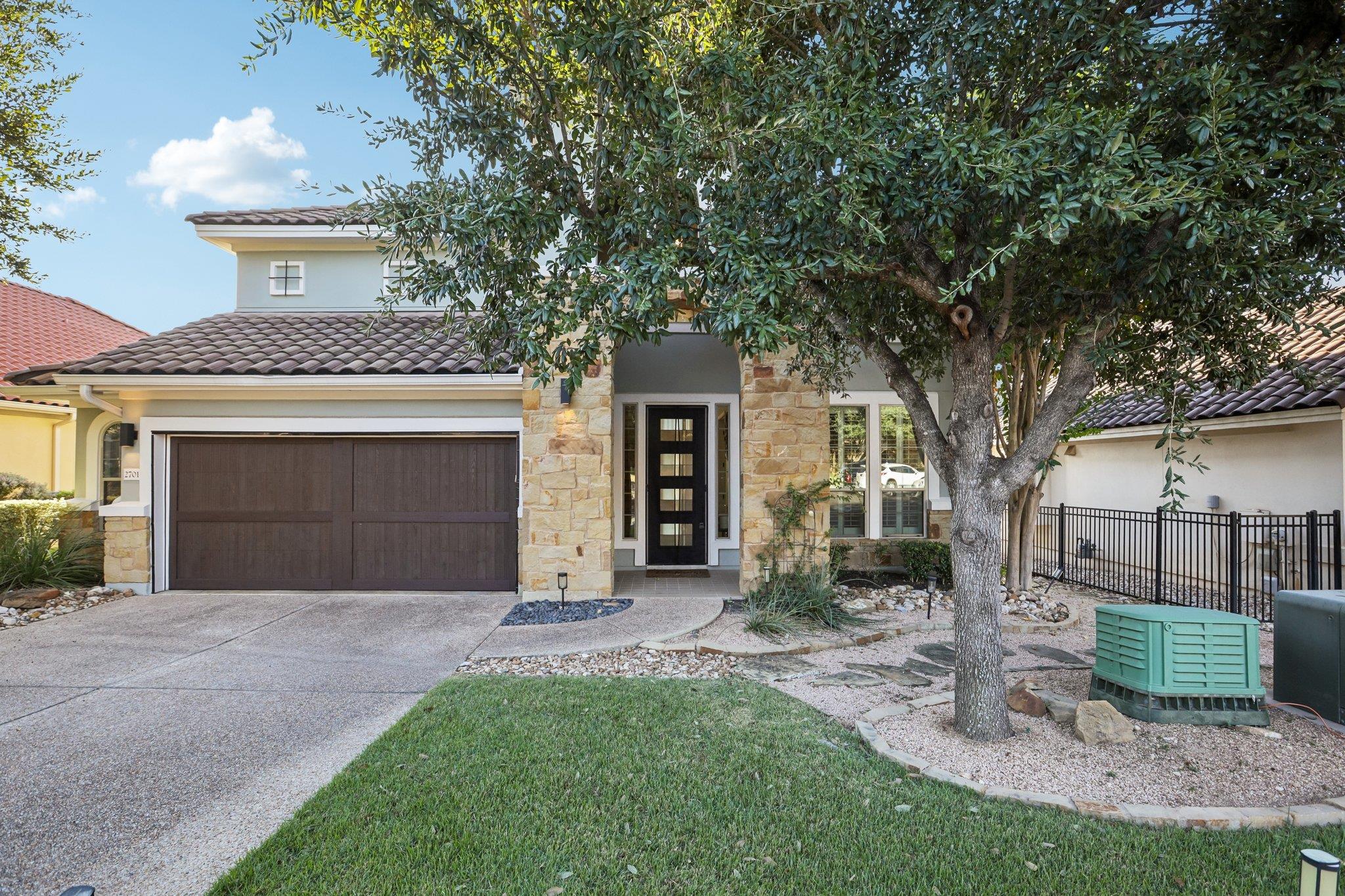 2701 Old Course DR
