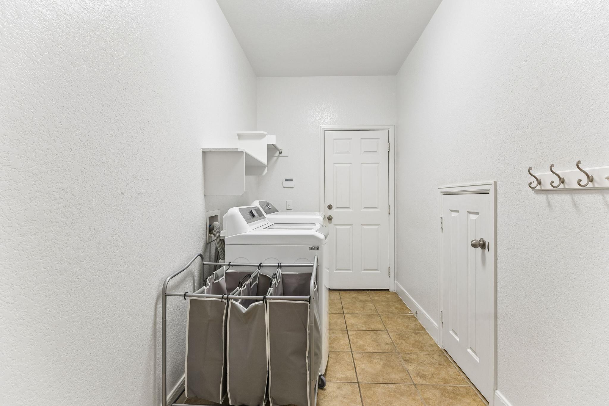 2683 Salorn WAY