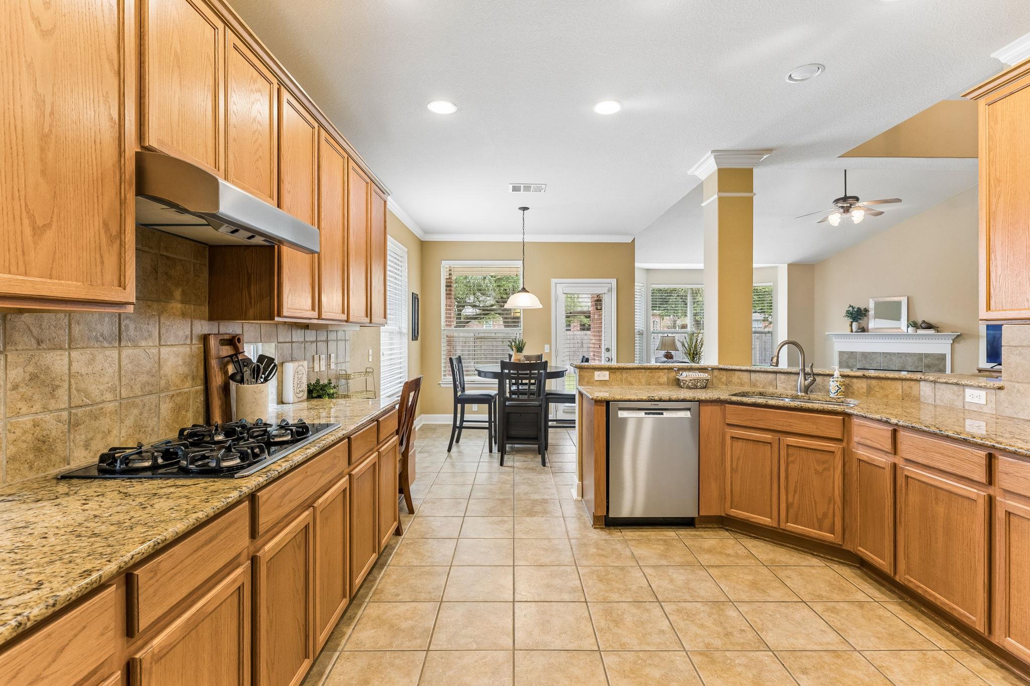 2683 Salorn WAY