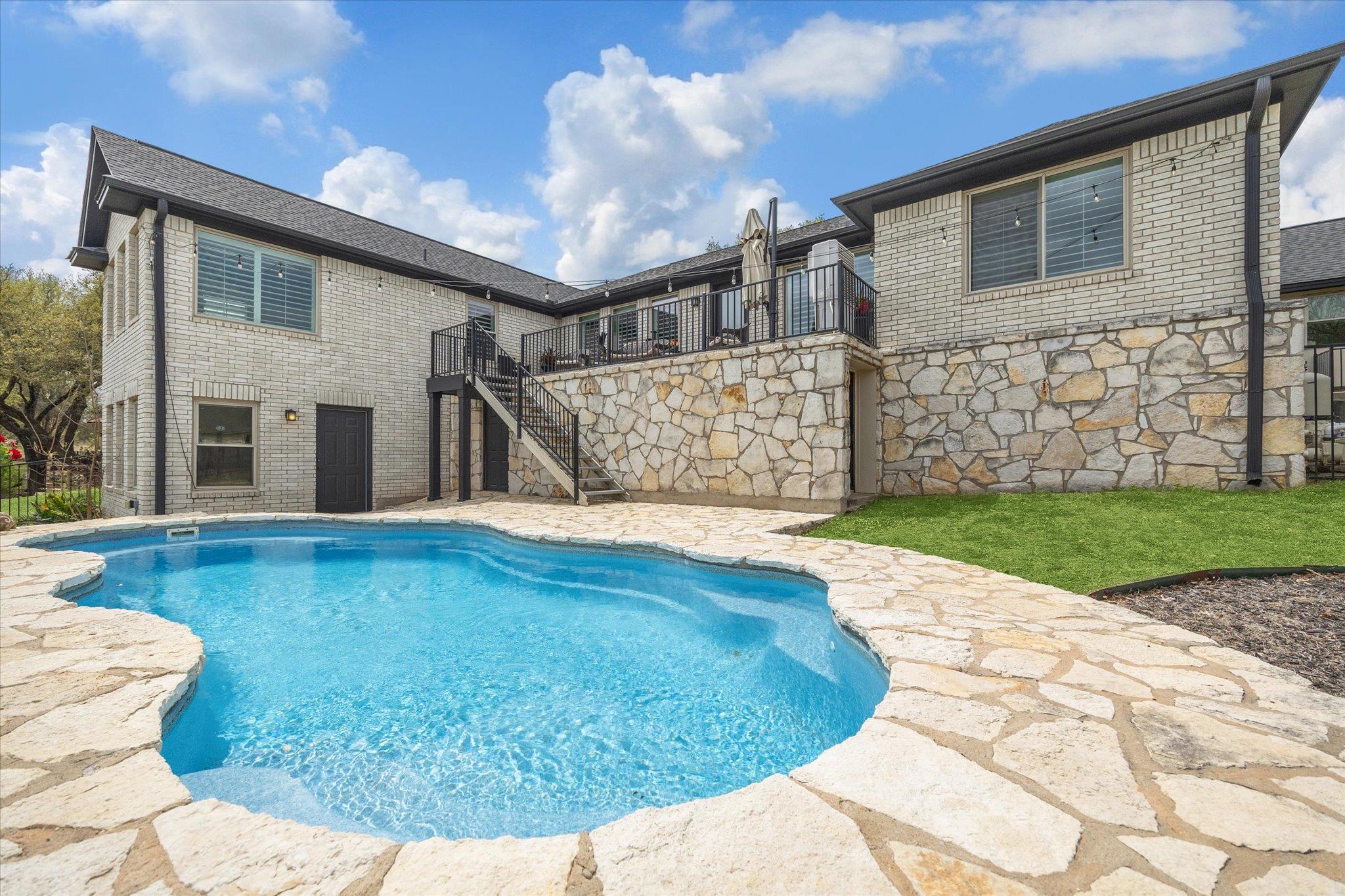 515 Wesley Ridge DR