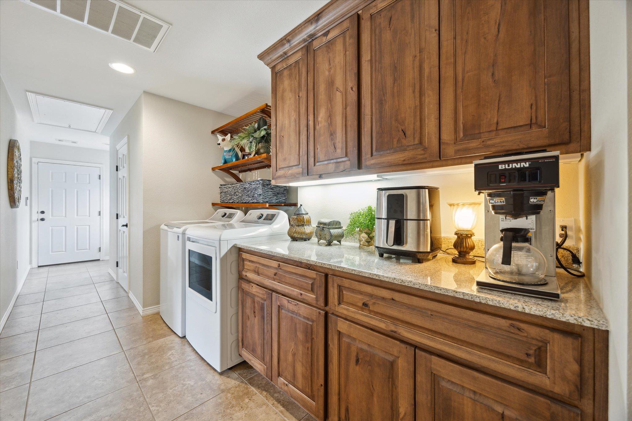 515 Wesley Ridge DR