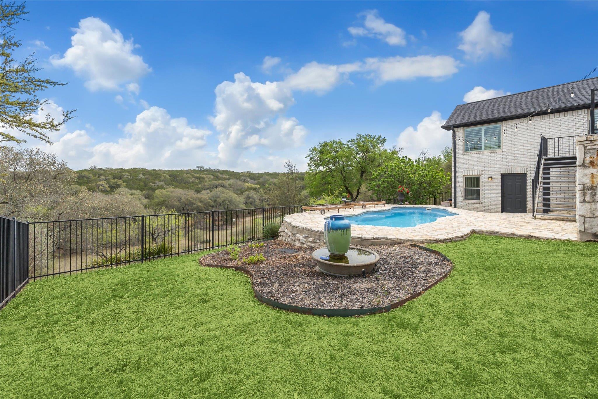 515 Wesley Ridge DR