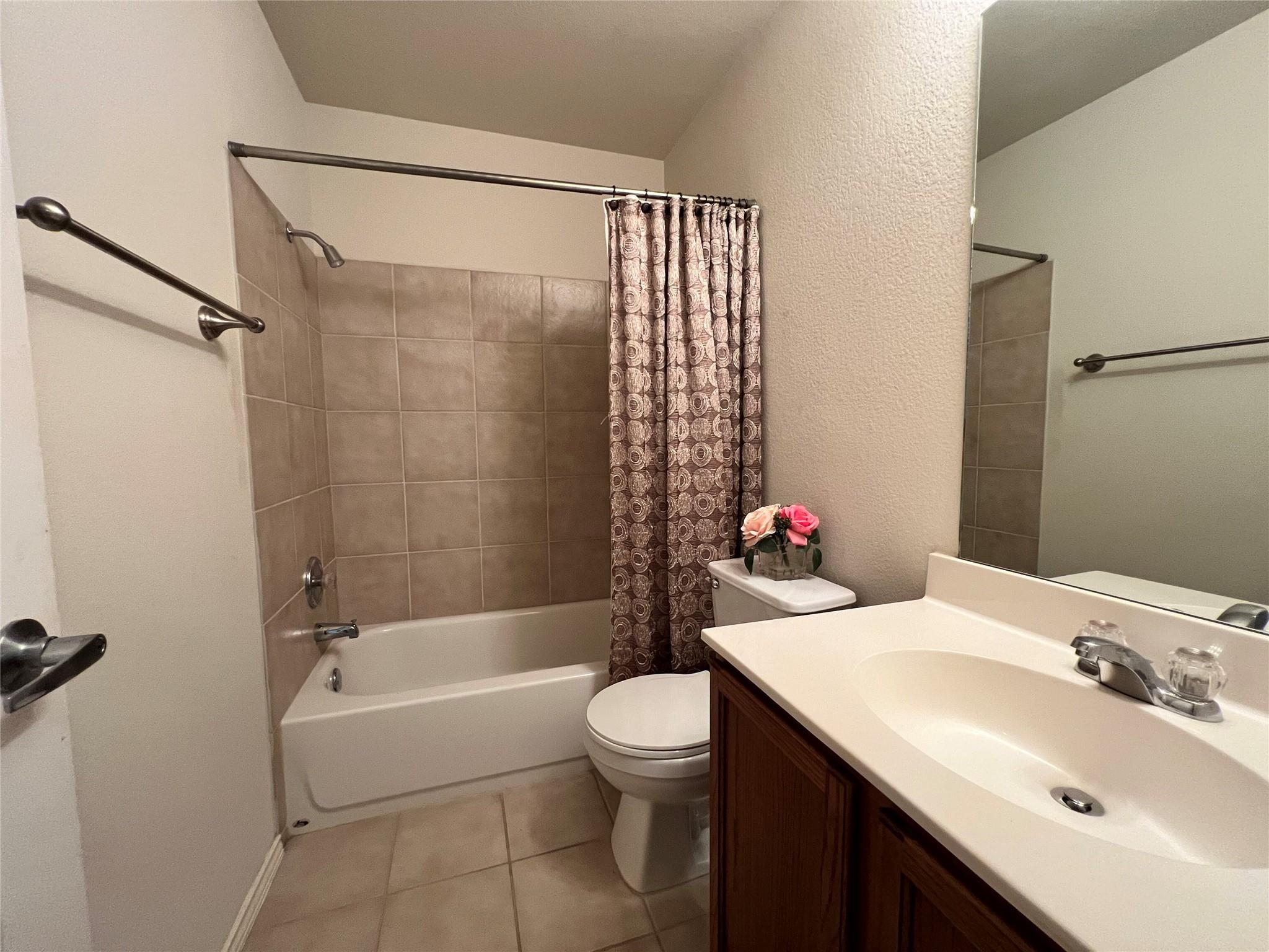 2632 Century Park BLVD # 32