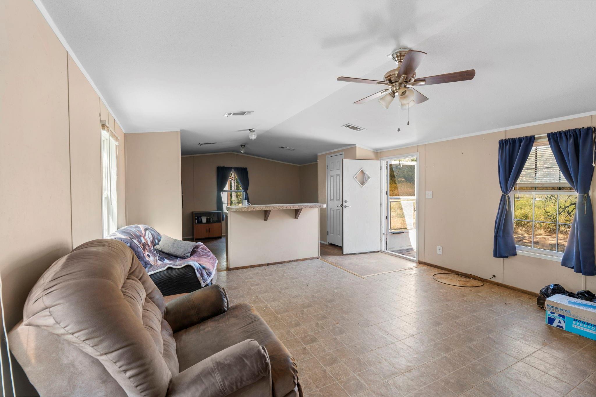3115 Chuckwagon RD
