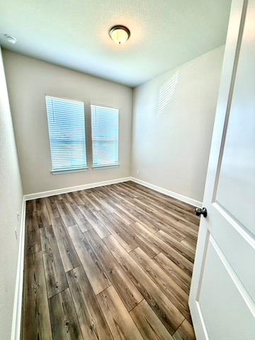 211 Darley Oak DR