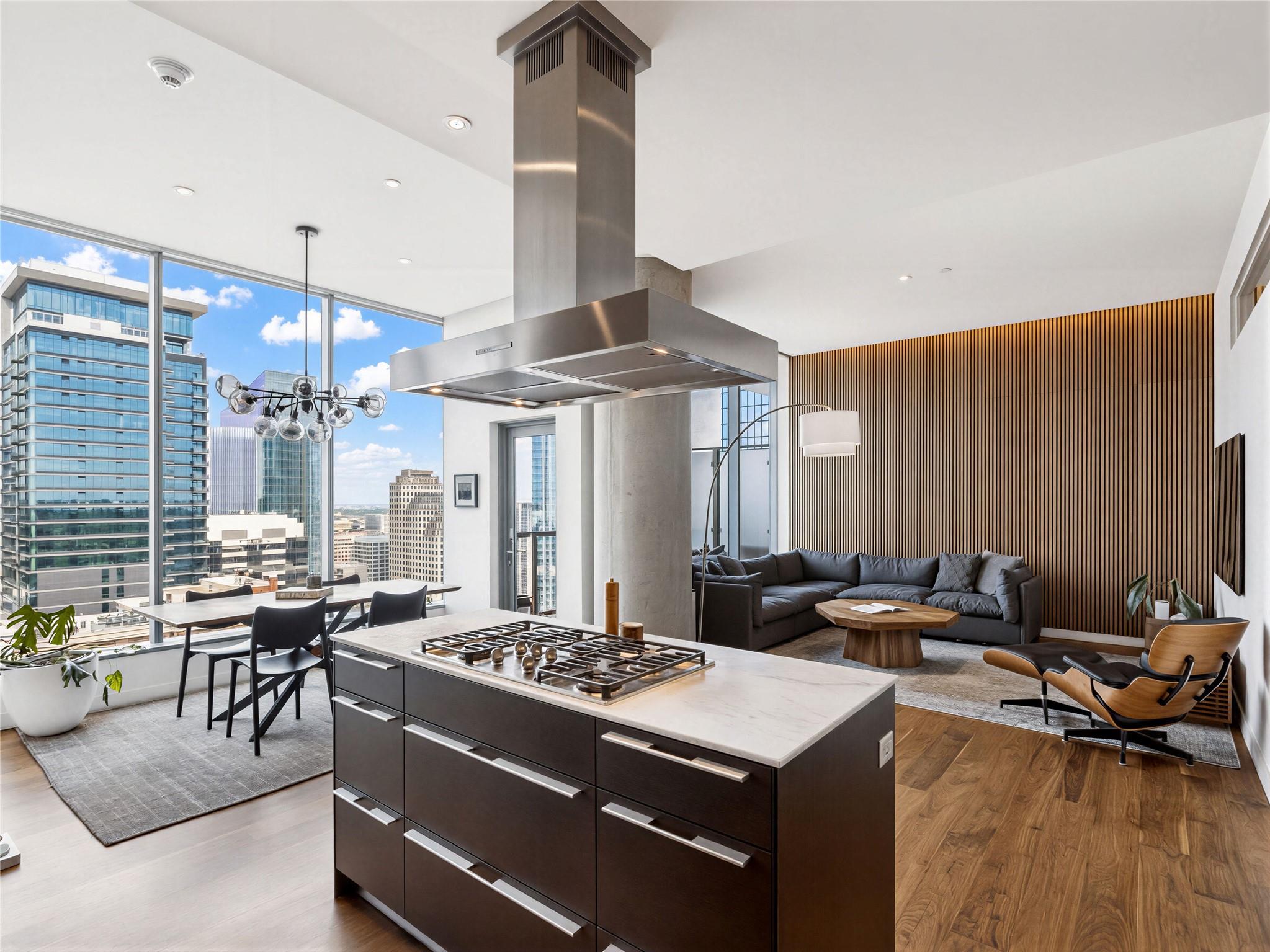 210 Lavaca ST # 3110
